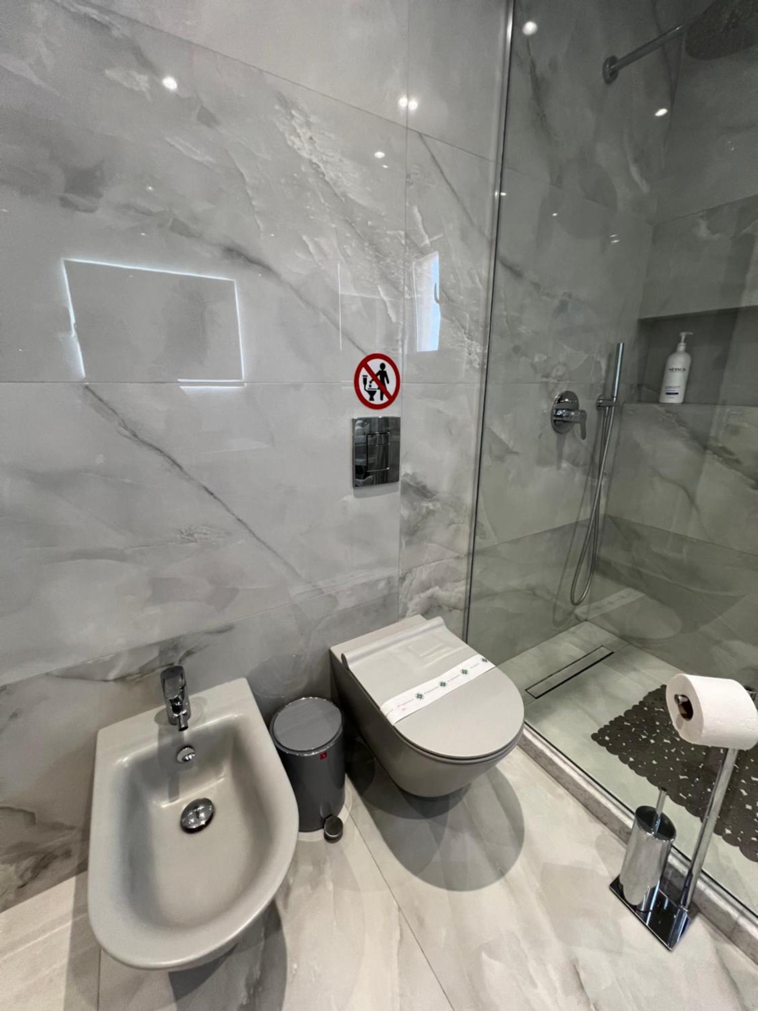 Center View Luxury Apartment Τίρανα Εξωτερικό φωτογραφία