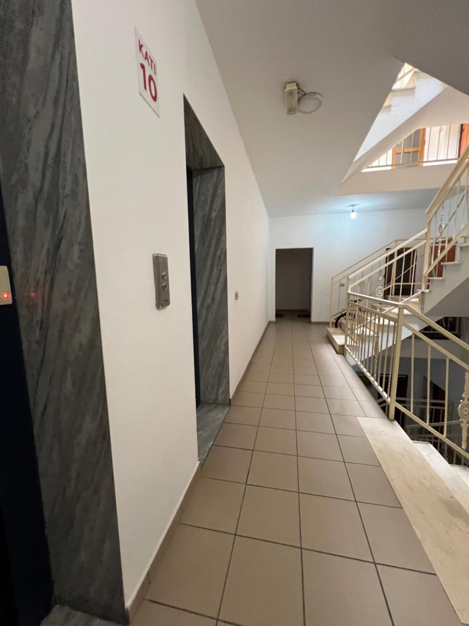 Center View Luxury Apartment Τίρανα Εξωτερικό φωτογραφία