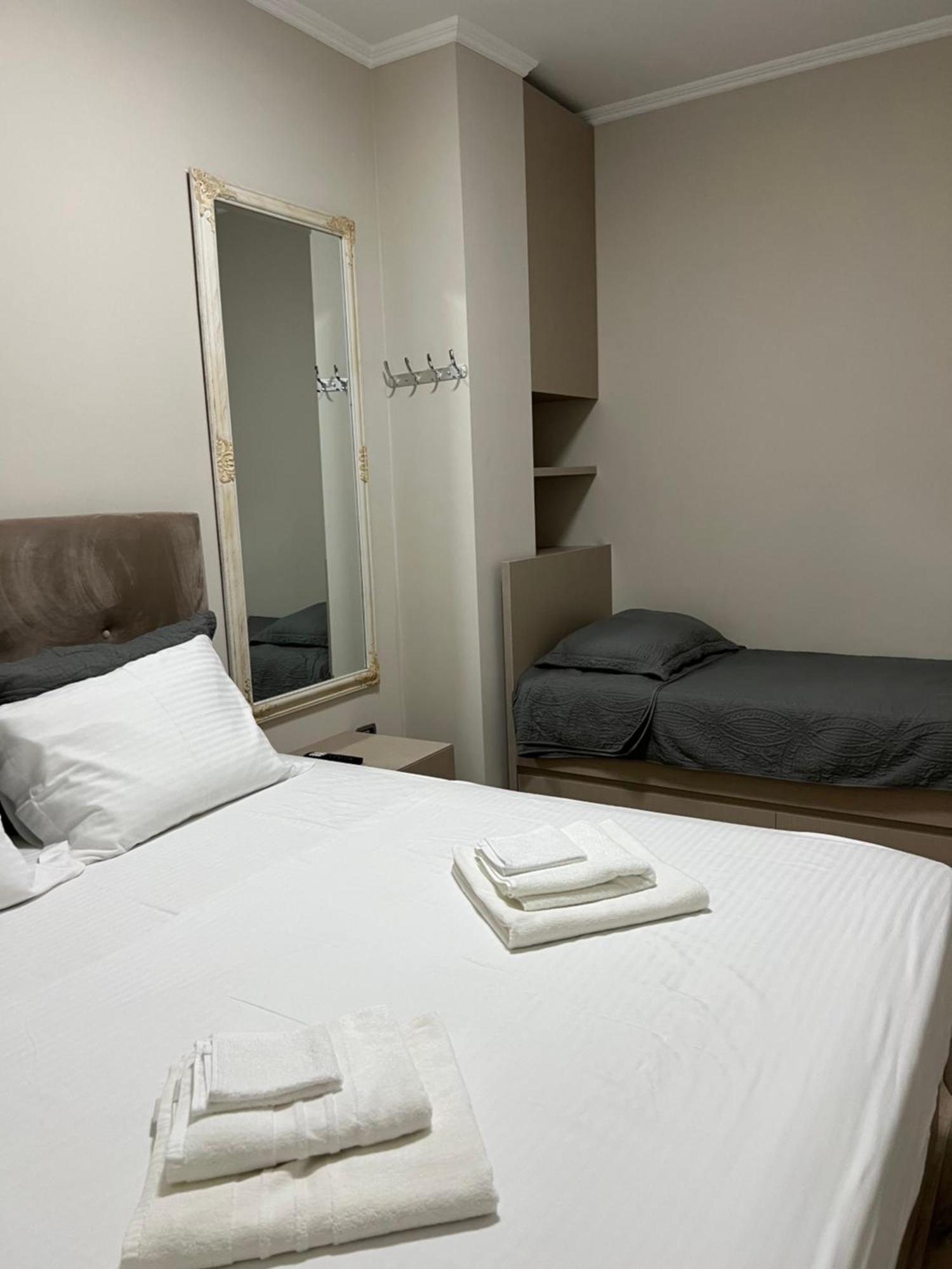 Center View Luxury Apartment Τίρανα Εξωτερικό φωτογραφία