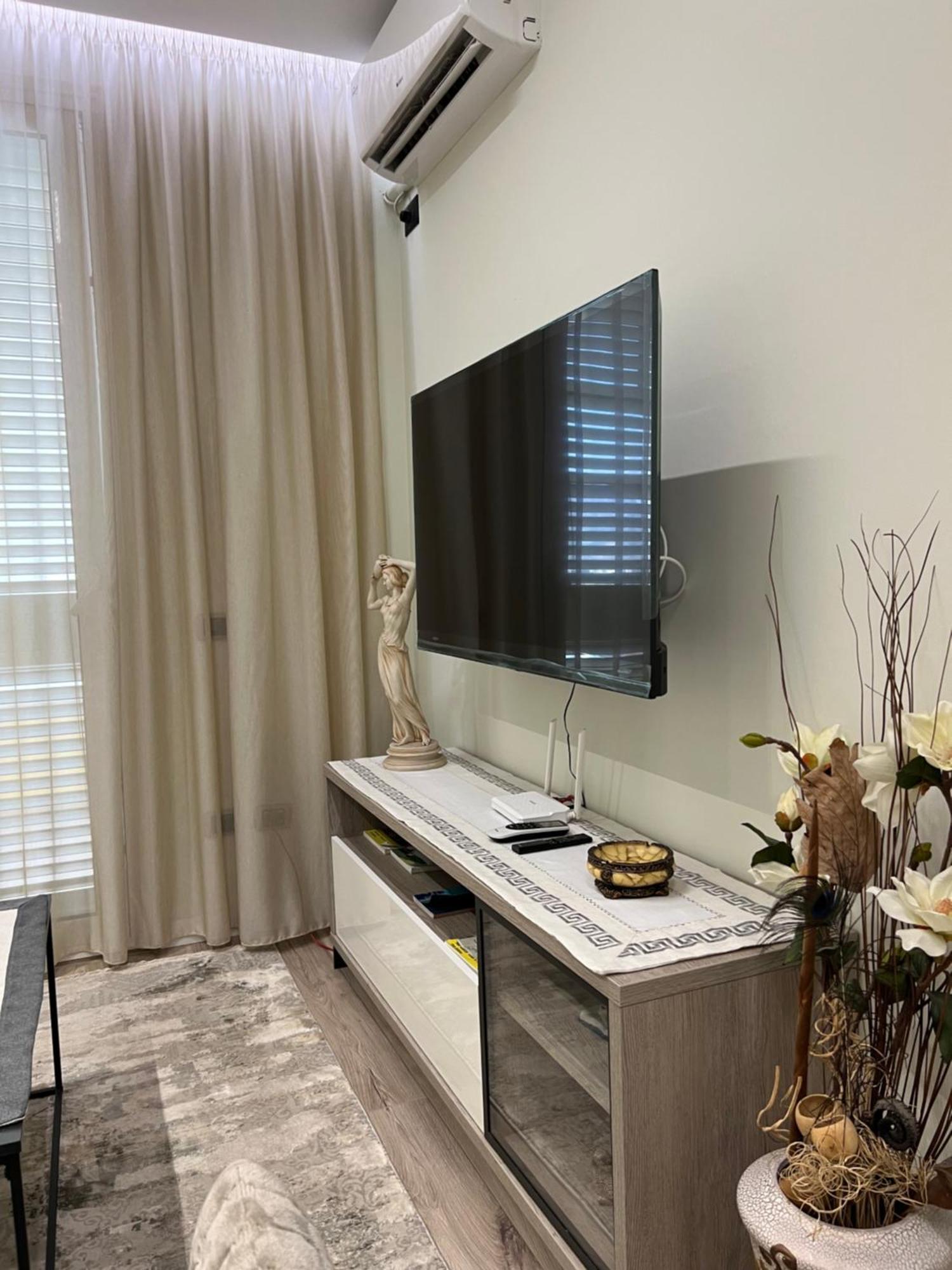 Center View Luxury Apartment Τίρανα Εξωτερικό φωτογραφία